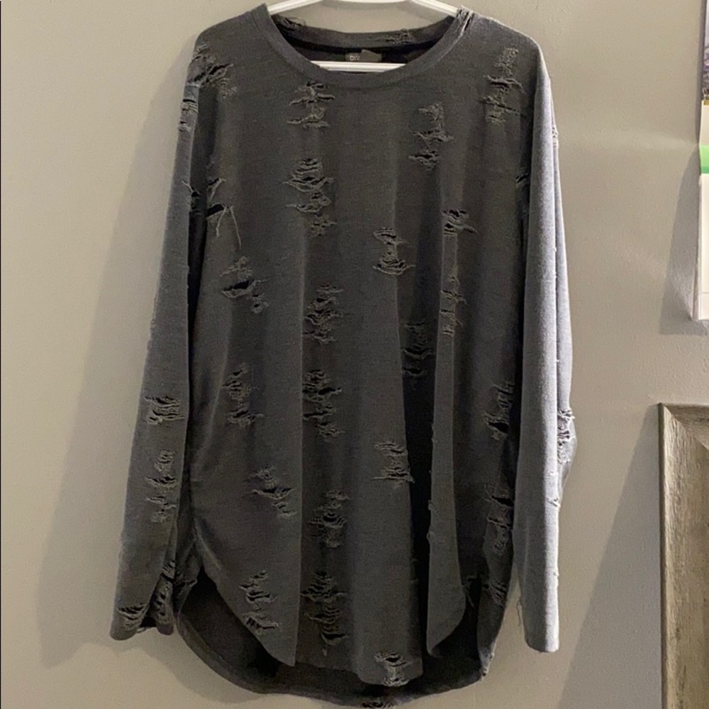 Divided long sleeve